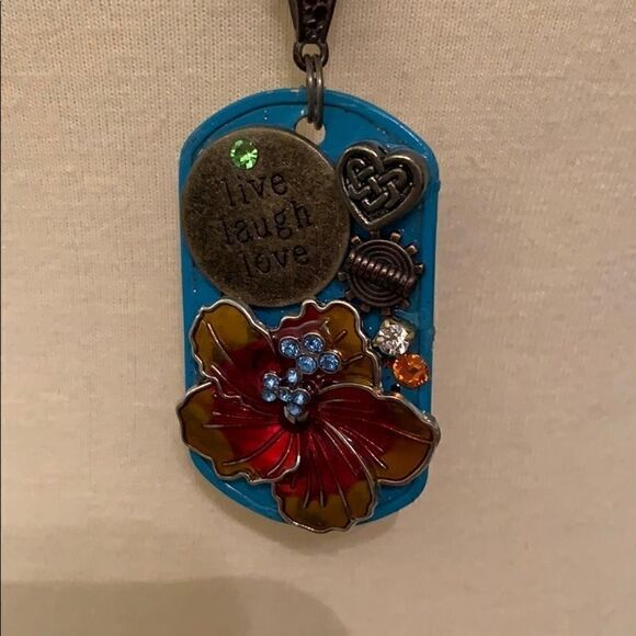Live laugh love dog tag - Picture 1 of 4